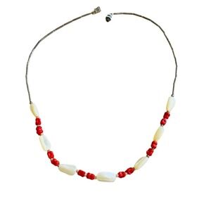 VTG Native American Mother of Pearl Red Coral Necklace Navajo Beads Choker 18"
